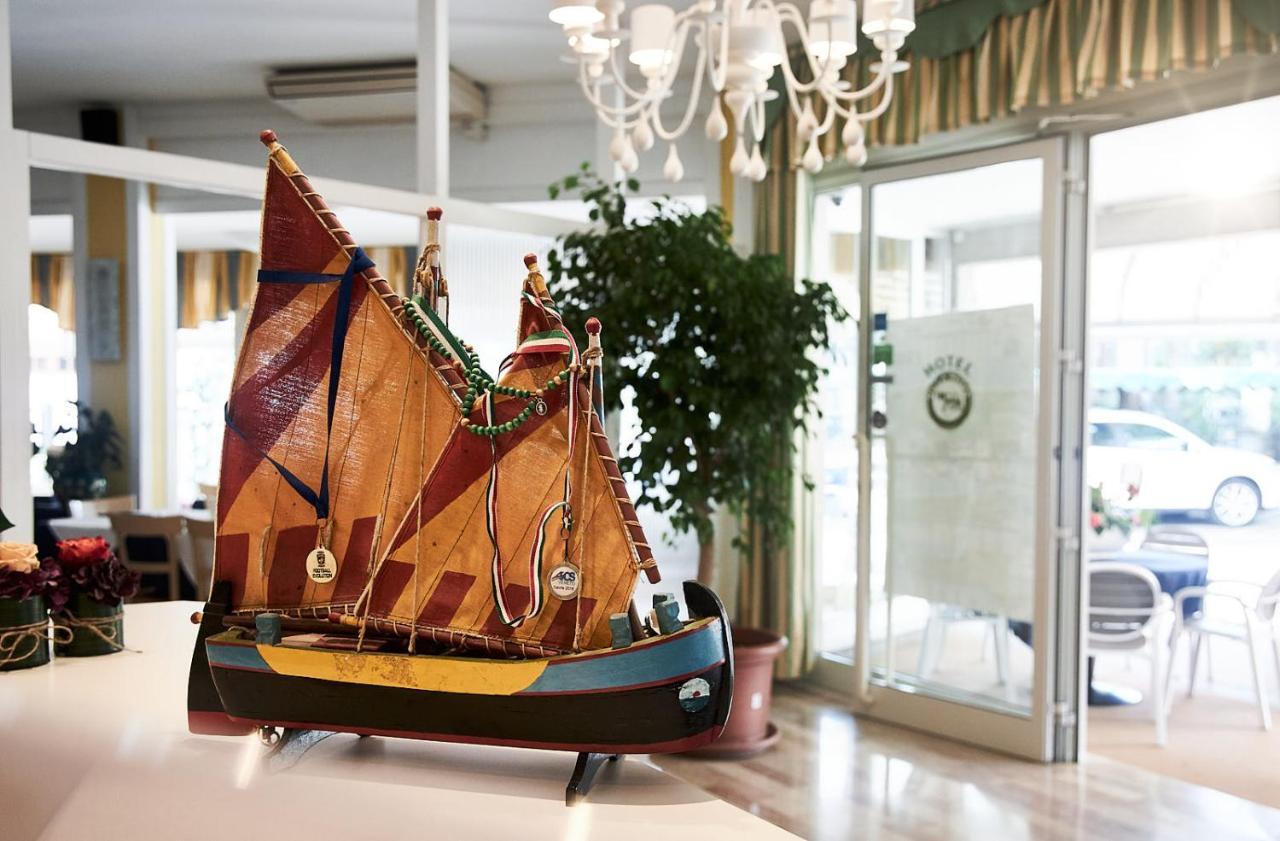 Hotel Villa Roma Caorle Eksteriør bilde
